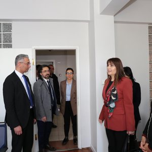 Ahmet Baldöktü İhtisaslaştırılmış Çocuk Evleri Müdürlüğü’ne Üst Düzey Ziyaret - fotoğraf 1