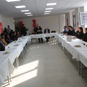 Aile Temelleri Sağlam Atılıyor: Genç Çiftlere Rehberlik Programı Düzenlendi - fotoğraf 3