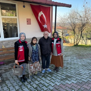 Gazi ve Şehit yakınlarımızı işyerlerinde ve hanelerinde ziyaret - fotoğraf 2