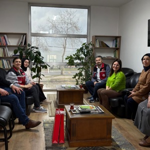 Şehit Yakınları ve Gazilerimize Anlamlı Ziyaret - fotoğraf 3
