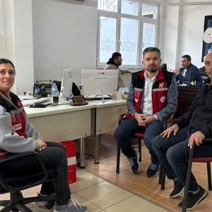 Şehit Yakınları ve Gazilerimize Anlamlı Ziyaret - fotoğraf 4