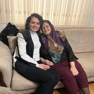 Şehitlerimizin bizlere emaneti olan kıymetli ailelerimizi yalnız bırakmıyor, her daim yanlarında olduğumuzu hissettirmeye devam ediyoruz. - fotoğraf 1