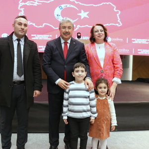 Eskişehir’de "Büyük Aile Sofrası": Şehit Yakınları ve Gaziler İftarda Buluştu - fotoğraf 9