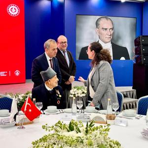 Şehit Yakınlarımız Ve Gazilerimizle Büyük Aile Sofrası - fotoğraf 4