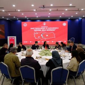 Şehit Yakınlarımız Ve Gazilerimizle Büyük Aile Sofrası - fotoğraf 6