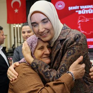 Büyük Aile Sofrasında Şehit Aileleri ve Gazilerimizle İftar - fotoğraf 5
