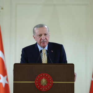 Cumhurbaşkanı Erdoğan ve Bakanımız Göktaş Şehit Aileleri İle İftar Programı'na katıldı - fotoğraf 3