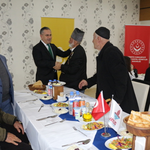 "Şehit Yakınlarımız ve Gazilerimizle Büyük Aile Sofrası" Gönülleri Birleştirdi - fotoğraf 9