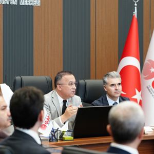 Suça Sürüklenen Çocuklara Yönelik Üst Kurul Toplantısı Valimiz Sayın Kemal Çeber Başkanlığında Gerçekleştirildi - fotoğraf 2
