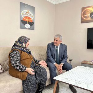 İl Müdürümüz Sayın Hüseyin Özdemir, Malkara İlçemizde Bulunan Şehit Nihat Alparslan’ın Bizlere Emaneti Olan Kıymetli Annesini Ziyaret Etti - fotoğraf 4