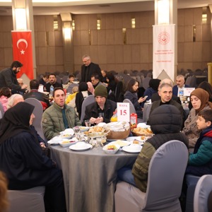 Şehit Yakınlarımız ve Gazilerimizle Büyük Aile Sofrası - fotoğraf 23