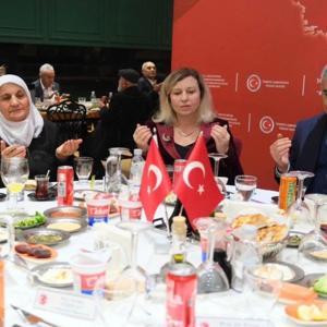"Büyük Aile Sofrası" Gönülleri Birleştirdi! - fotoğraf 24