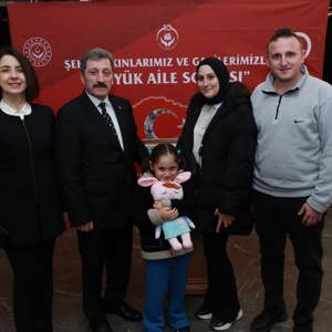 Şehit Yakınları ve Gaziler “Büyük Aile Sofrası”nda Bir Araya Geldi - fotoğraf 21