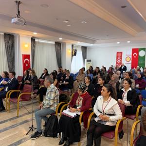2026–2030 İL EYLEM PLANI İÇİN KADINA YÖNELİK ŞİDDETLE MÜCADELE ÇALIŞTAYI DÜZENLENDİ - fotoğraf 14