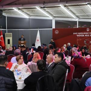 Şehit Yakınları ve Gazilerimizle Büyük Aile Sofrası - fotoğraf 11