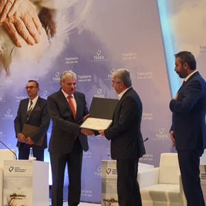 Yaşlı Hakları Konferansı ve İstişare Komisyonu Toplantısı Gerçekleştirildi - fotoğraf 2