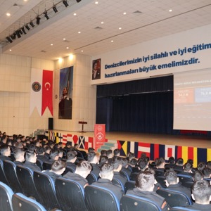 "Türk Aile Yapısı ve Genç Nüfusun Stratejik Önemi" Konulu Konferans Gerçekleştirildi - fotoğraf 3