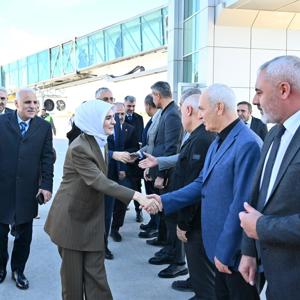 Bakanımız Mahinur Özdemir Göktaş Diyarbakır’da Karşılandı - fotoğraf 4