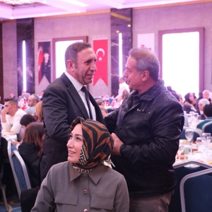 “Büyük Aile Sofrası” İftar Programında Şehit Yakınlarımız ve Gazilerimizle Bir Araya Gelindi - fotoğraf 7