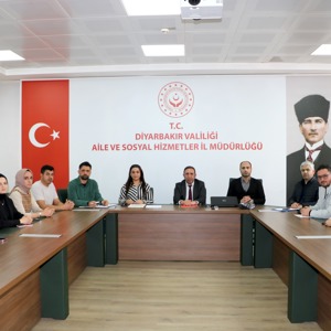 Geçici Koruyucu Aile Hizmeti İçin Değerlendirme ve Planlama Toplantısı Gerçekleştirildi - fotoğraf 1