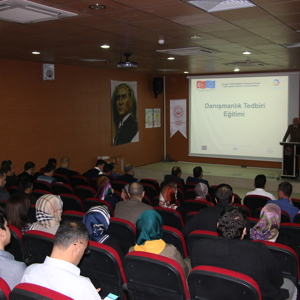 Elazığ’da “Danışmanlık Tedbiri Eğitim” Programı - fotoğraf 3