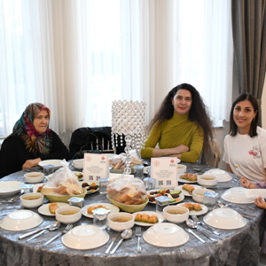 Ramazan Ayının İlk İftarını Şehit Ailelerimiz ve Gazilerimizle Açtık - fotoğraf 15