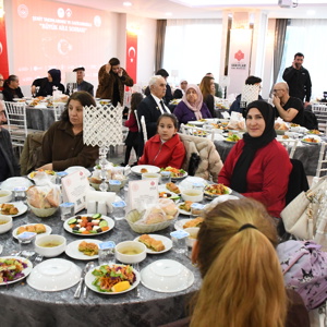 Ramazan Ayının İlk İftarını Şehit Ailelerimiz ve Gazilerimizle Açtık - fotoğraf 12