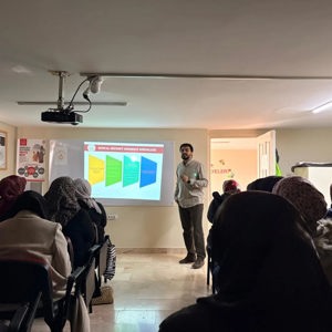 Meram Aile Destek Merkezi Kursiyerlerine Kapsamlı bir Eğitim Çalışması Gerçekleştirdi - fotoğraf 1