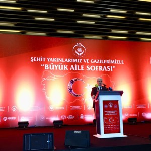 Ramazan'ın İlk İftarında Şehit Yakınlarımız ve Gazilerimizle Büyük Aile Sofrasında Buluştuk - fotoğraf 6