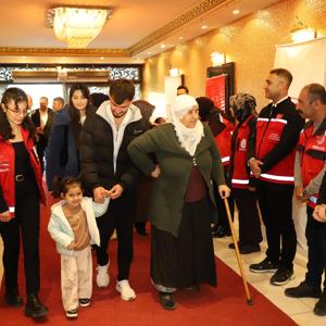 Büyük Aile Sofrası İftar Programımızı Gerçekleştirdik - fotoğraf 5