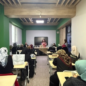 İl Müdürlüğümüze Bağlı Sosyal Hizmet Merkezlerimizce Aile Eğitim Programı Kapsamındaki Eğitimler Düzenli Olarak Devam Ediyor - fotoğraf 1