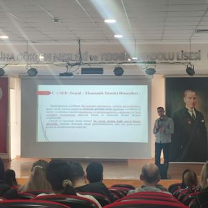 İl Müdürlüğümüze Bağlı Sosyal Hizmet Merkezlerimizce Aile Eğitim Programı Kapsamındaki Eğitimler Düzenli Olarak Devam Ediyor - fotoğraf 2