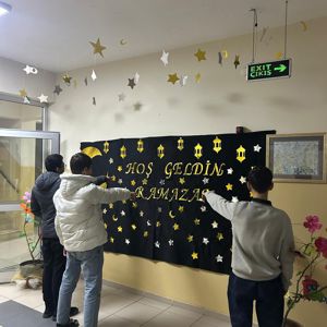 İl Müdürlüğümüze bağlı Sakarya Çocuk Evleri Sitesi’nde Ramazan ayının manevi atmosferini birlikte yaşamak amacıyla iftar programı düzenlendi. - fotoğraf 2