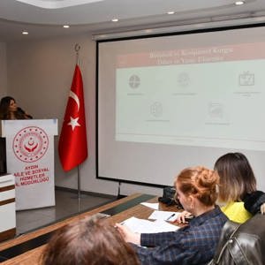 Bakanlığımız tarafından hazırlanan V. Kadına Yönelik Şiddetle Mücadele Ulusal Eylem Planı doğrultusunda, Kadına Yönelik Şiddetle Mücadele İl Eylem Planı hazırlık çalışmaları toplantısı gerçekleştirilmiştir.   - fotoğraf 3