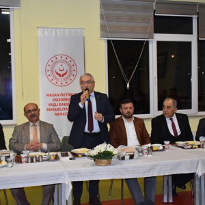 Hasan Öztimur Huzurevi’nde Ramazan’ın Bereketi Aynı Sofrada Paylaşıldı - fotoğraf 3