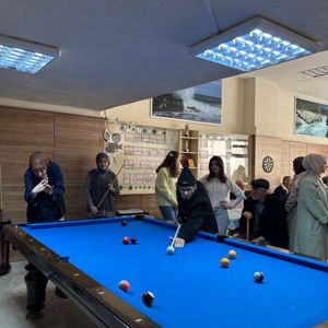Sandıklı Hüseyin Develi Huzurevi Sakinleri Afyonkarahisar Kocatepe Üniversitesi Sandıklı Meslek Yüksekokulu öğrencileri ve Sandıklı Gençlik Merkezi’yle Bir Araya Geldi - fotoğraf 1