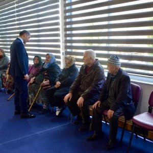 Valimiz Dr. Naci Aktaş ve eşi Nagihan Aktaş Hanımefendi ile Huzurevi Veda Ziyareti - fotoğraf 5