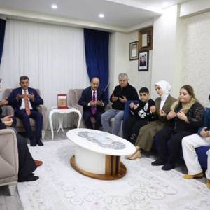 Aile ve Sosyal Hizmetler Bakanımız Sayın Mahinur Özdemir GÖKTAŞ, Bir Dizi Programa Katılmak Üzere İlimiz Şanlıurfa’daydı. - fotoğraf 14