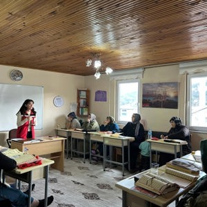 Bir çocuğun hayatına umut olmak, ona güvenli bir yuva sunmakla başlar. - fotoğraf 1