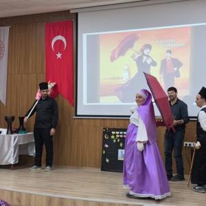 📍 Gündüz Engelli Bakım Merkezi’nde “Üsküdar’a Gider İken” Müzikal Gösterisi - fotoğraf 1