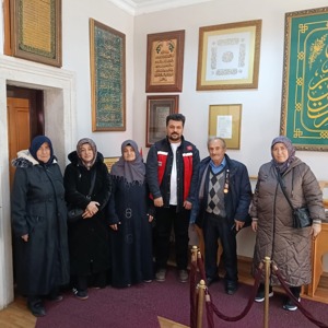 Kahraman Gazilerimiz, Gazi Ailelerimiz ve Kıymetli Şehit Yakınlarımızla Birlikte İlimiz Genelinde Geziler ve Etkinlikler Düzenlemeye Devam Ediyoruz - fotoğraf 2