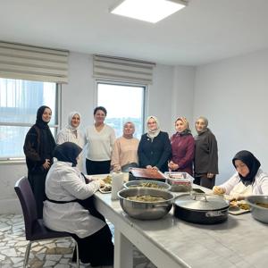Halkbank Üreten Kadınlar Yarışmasında Türkiye Birincisi Olan Hemdem Kadın Girişimi ve Üretimi Kooperatifine Tebrik Ziyareti Gerçekleştirildi - fotoğraf 1