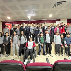Çerkezköy’de “Vatan ve Kahramanlık” Programında Gazilerimiz Öğrencilerle Buluştu - fotoğraf 6