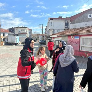 Mobil Sosyal Hizmet Aracımız Şarköy’de Saha Çalışmalarını Sürdürüyor - fotoğraf 3