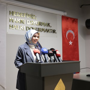 Bakanımız Mahinur Özdemir Göktaş, Yoksullara Yardım ve Eğitim Vakfı iftarında konuştu: - fotoğraf 1