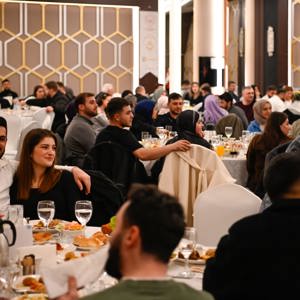 Evlenecek Gençlerin Desteklenmesi Projesi Kapsamında Aile Buluşmaları İftar Programı Gerçekleştirildi - fotoğraf 8