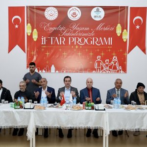 Valimiz Sayın Ahmet Karakaya, Ahlat Engelsiz Yaşam Bakım ve Rehabilitasyon Merkezi Müdürlüğümüzde düzenlenen iftar programına katıldı - fotoğraf 1