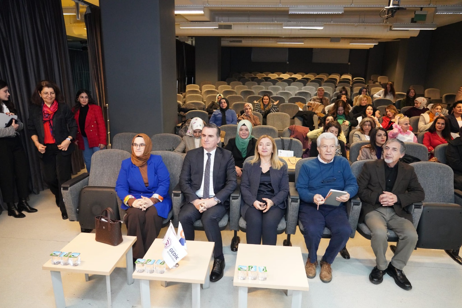 Yapay Zekâ Çağında Kadın Liderliği: Dijital Dünyada Kadın Gücü’ Konulu Projesinin 1. Dönem Sertifika Töreni Gerçekleştirildi