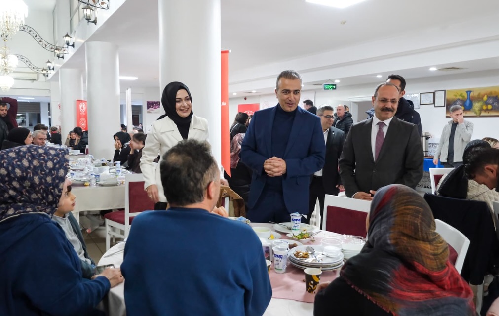 Koruyucu Ailelerimiz İle İftar Buluşması