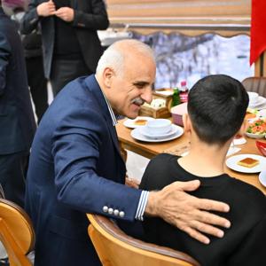 Devlet Himayesindeki Çocuklarımızla Gönül Sofrasında Buluştuk - fotoğraf 5